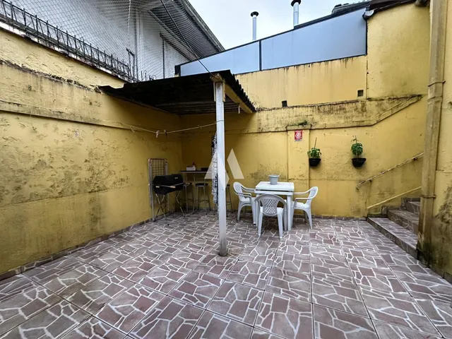 Imagem 15: Casa À Venda com 2 Dormitórios e Quintal na Vila Mathias em Santos/Sp