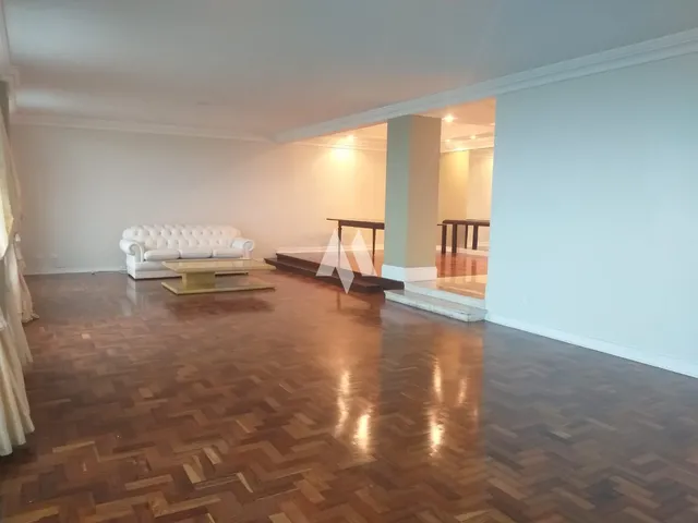 Imagem: Apartamento com 4 Quartos e 5 Banheiros