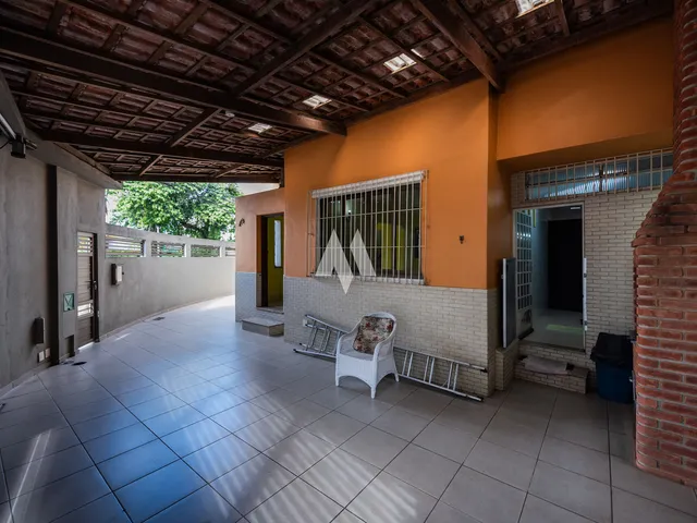Imagem: Casa Ampla de Esquina com 177,87M² Ideal