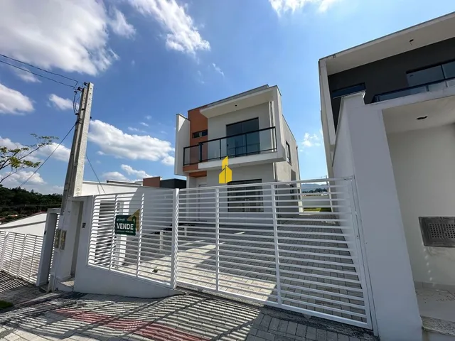 Imagem: Casa / Sobrado a Venda