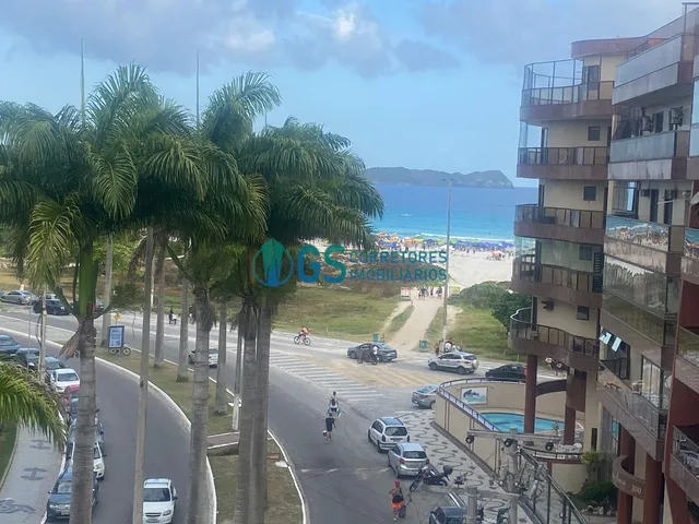 Imagem 1: Amplo Apartamento Pé na Areia, com 03 Dormitórios Sendo 01 Suíte, Localizado na Praia do Forte em Cabo Frio/Rj