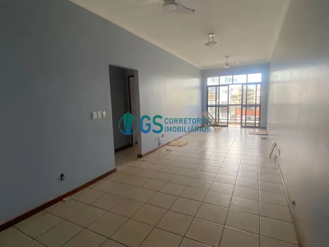 Imagem 14: Amplo Apartamento Pé na Areia, com 03 Dormitórios Sendo 01 Suíte, Localizado na Praia do Forte em Cabo Frio/Rj