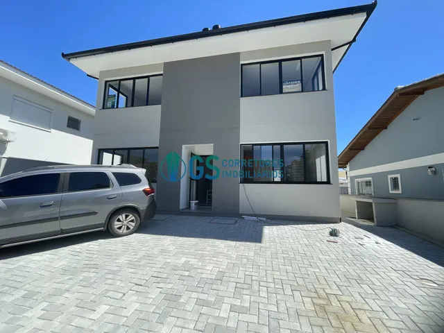 Imagem: Apartamento (3 Unidades) com Garagem na
