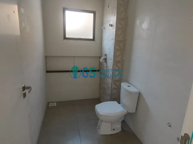 Imagem 2: Amplos apartamentos com 02 quartos, sendo 1 suíte e garagem com excelente localização