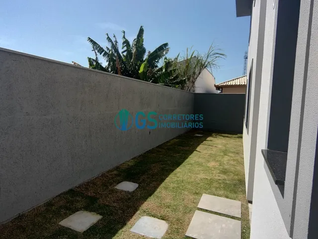 Imagem 14: Amplos apartamentos com 02 quartos, sendo 1 suíte e garagem com excelente localização