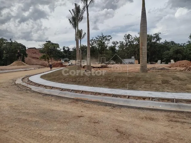 Imagem 12: Incrível Terreno de 432,72M² em Loteamento