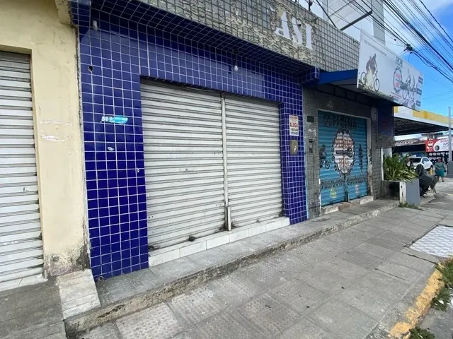 Imagem: A loja possui 1 Banheiro, 35m² de Área e está localizado