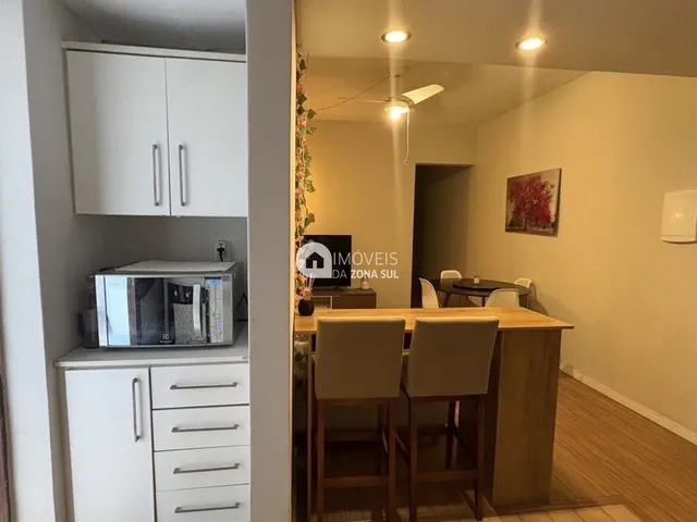 Imagem 3: Apartamento À Venda no Bairro Floresta - Porto Alegre/Rs