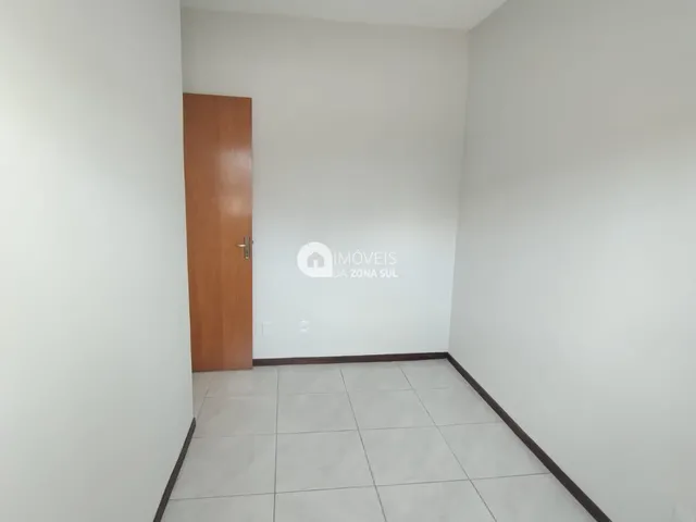 Imagem 2: Oportunidade Única! Casa em Condomínio Totalmente Reformada com Garden Privativo