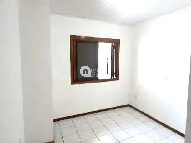 Imagem 4: Casa À Venda no Bairro Hípica - Porto Alegre/Rs