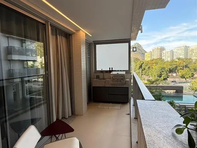 Imagem 2: Apartamento de À Venda em Botafogo