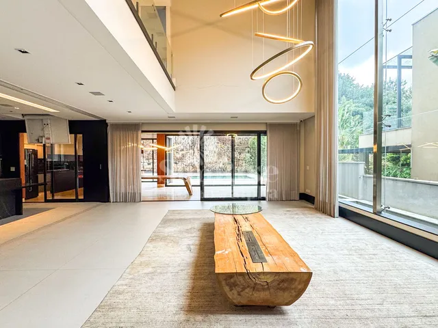 Imagem 7: Casa Espetacular Alphaville | 650M² - Automação - Garagem Subterrânea