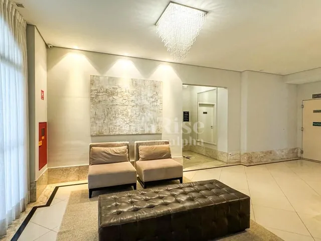 Imagem 9: Apartamento À Venda com 5 Quartos e 6 Vagas - 330 M² por R$5.500.000