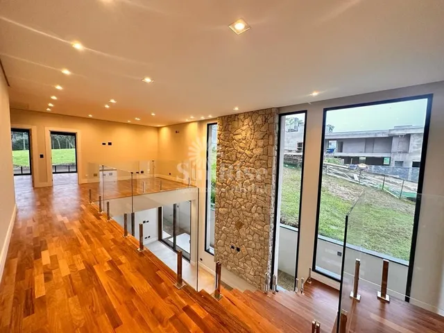 Imagem: Casa para Venda com 4 Suítes 4 Vagas, 440M²