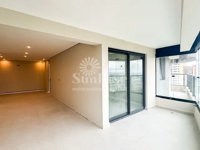 Imagem 15: Apartamento a Venda com 3 Suítes e 2 Vagas + Depósito - 124M² - R$2.290.000