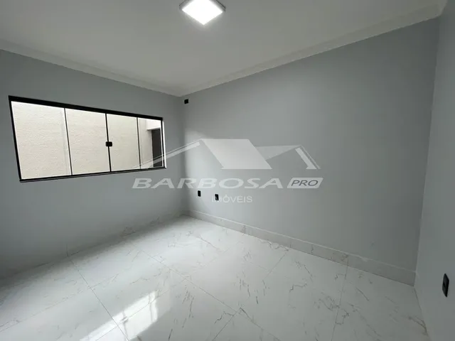 Imagem 3: Casa com Piscina Aquecida Á Venda no Jardim Serrano Caldas Novas