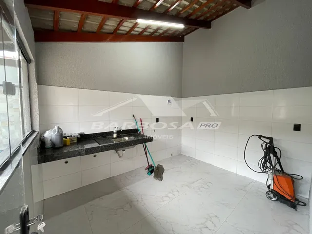 Imagem 7: Casa com Piscina Aquecida Á Venda no Jardim Serrano Caldas Novas