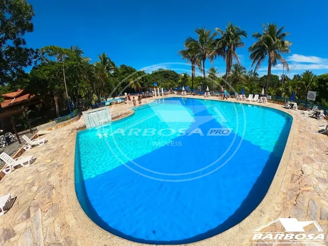 Imagem 9: Casa com 3 Quartos Uma Suite Á Venda no Condominio Village