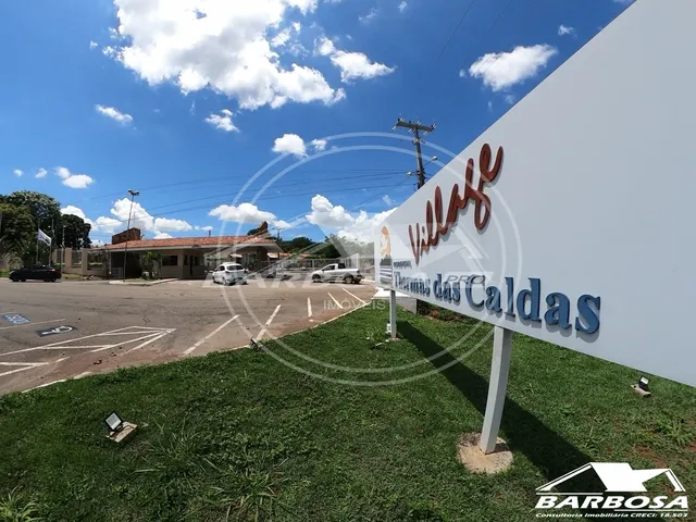 Imagem 10: Casa com 3 Quartos Uma Suite Á Venda no Condominio Village