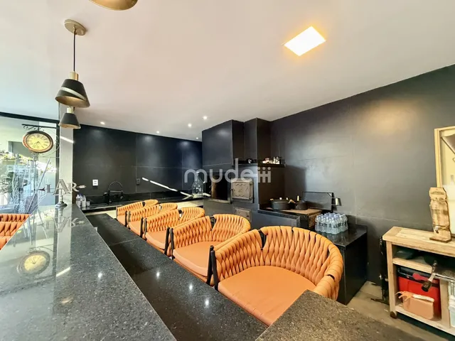 Imagem 16: Casa Alto Padrão com Piscina Aquecida no Aristocrata