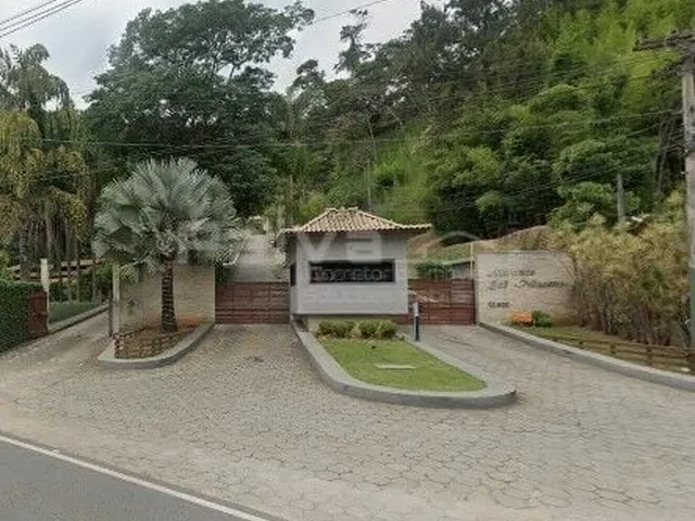 Imagem 3: Sofisticação, Exclusividade e Natureza em Perfeita Harmonia