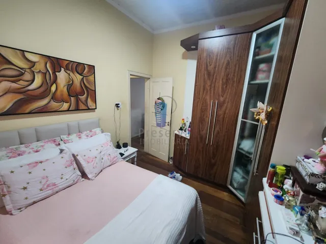 Imagem 9: Ampla Casa, Sozinha no Terreno, Bem Arejada e Ventilada, no Centro de Itajaí