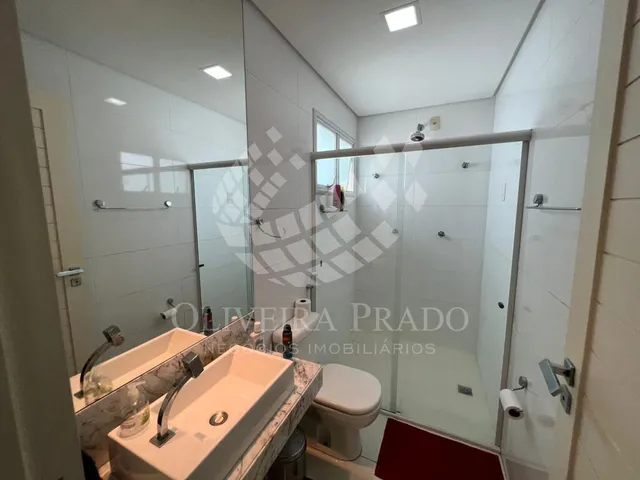 Imagem 2: 0 Casa com 8 dormitórios