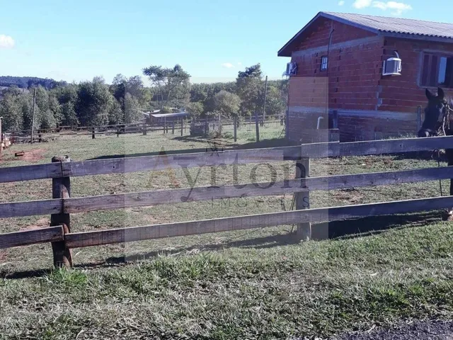 Imagem: Terreno À Venda no Bairro Estação Portão
