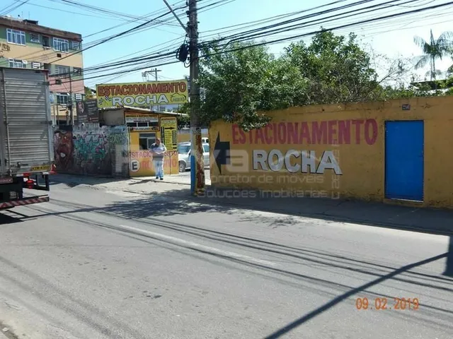 Imagem: O terreno possui 704m² de Área e está localizado em