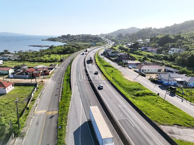 Imagem 3: Terreno Às Margens da Br-101