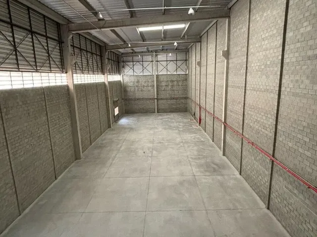 Imagem: Pavilhão/Galpão para Alugar no Bairro