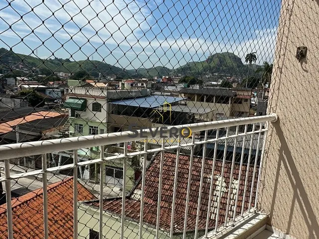 Imagem: O apartamento possui 5 Dormitórios, 1 Suíte, 1 Banheiro,