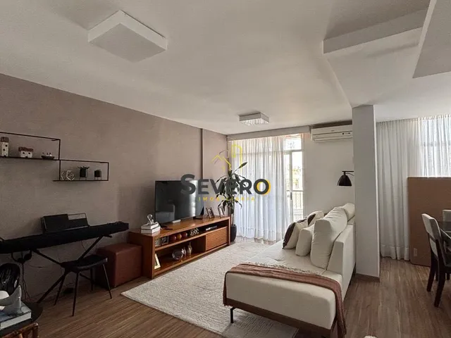 Imagem: O apartamento possui 4 Dormitórios, 1 Suíte, 1 Banheiro,