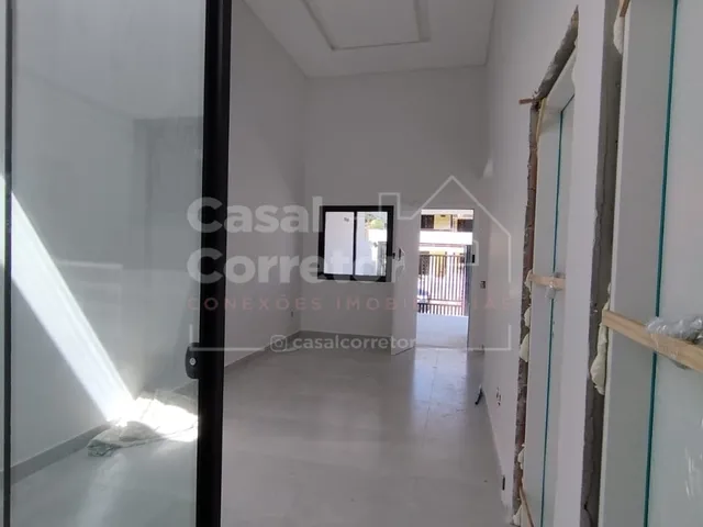Imagem 9: Casa Moderna com 3 Dormitórios Sendo 1 Suíte