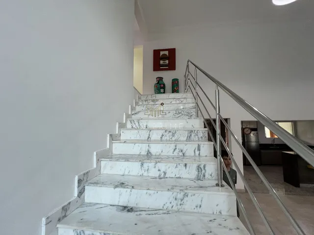 Imagem 3: Casa de 4 Quartos no Condominio Solar das Palmeiras