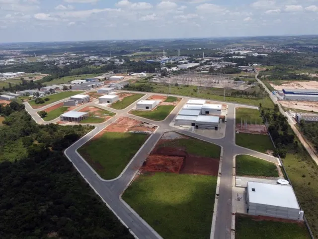 Imagem: Área Industrial em Condomínio Fechado