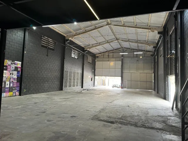 Imagem: Pavilhão/Galpão para Alugar no Bairro