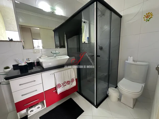 Imagem 7: Casa Alto Padrão À Venda, Bairro Pinheirinho em Curitiba