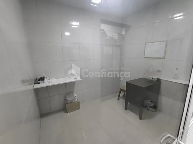Imagem 2: Ponto Comercial À Venda na Av Leste Oeste - Fortaleza/Ce