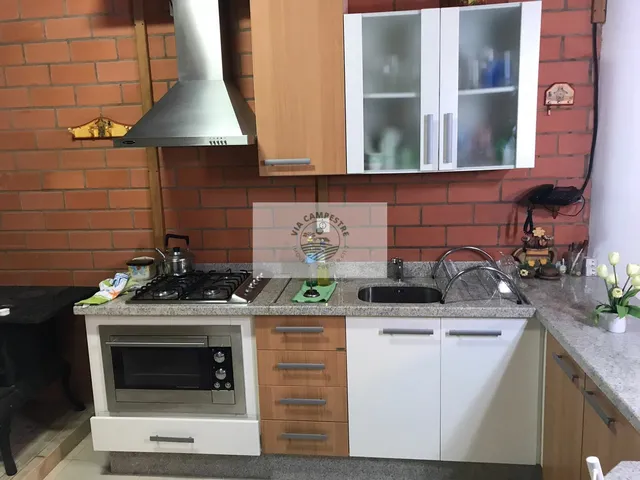 Imagem 3: Chácara em Campo Alegre com Ampla Residência com 3 Suítes, Mais Casa de Hospedes, Ranchos, Riacho