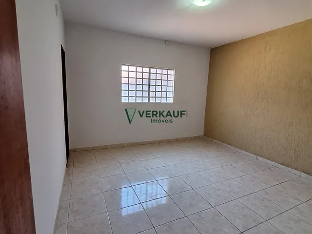 Imagem 2: Casa Padrão 03 Qwuartos - Res santa Fé - Goiânia/Go