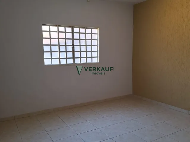 Imagem 3: Casa Padrão 03 Qwuartos - Res santa Fé - Goiânia/Go