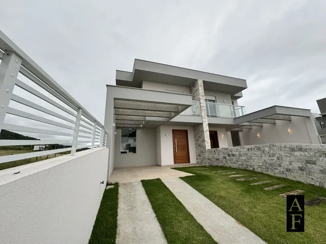 Imagem: Casa Sobrado em Ferraz, Garopaba/Sc