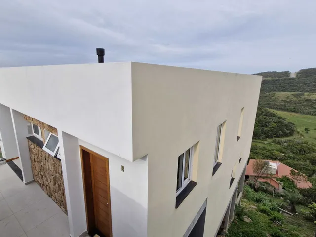 Imagem 6: Casa Alto Padrão em Garopaba nas Areias de Macacu