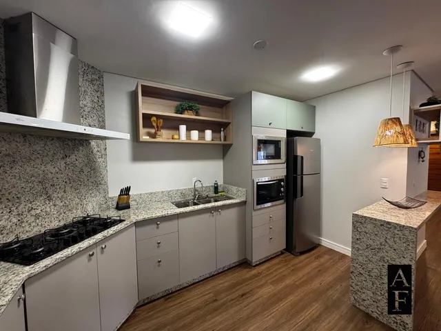 Imagem 10: Casa 3 Suítes Ferraz com Amplo Terraço