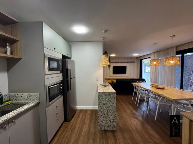 Imagem 5: Casa 3 Suítes Ferraz com Amplo Terraço