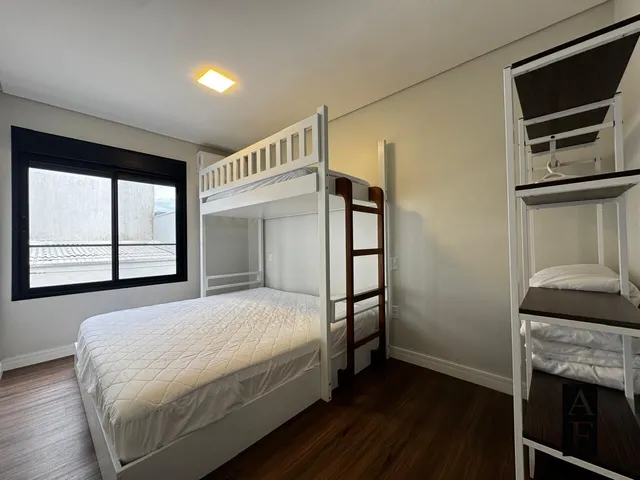 Imagem 15: Casa 3 Suítes Ferraz com Amplo Terraço