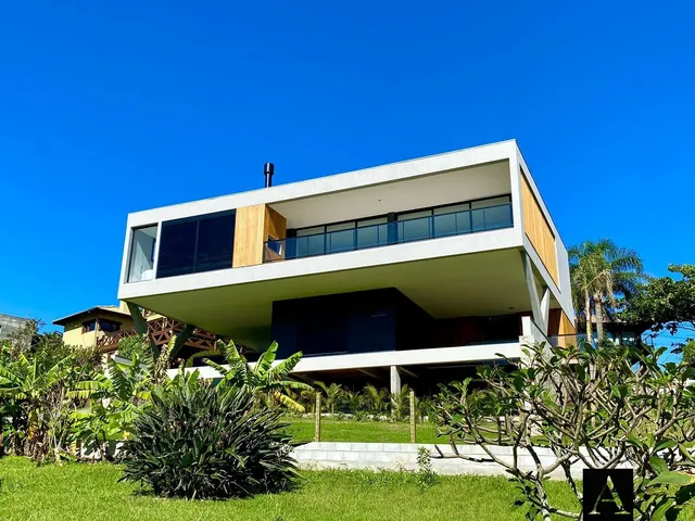 Imagem: Casa Exclusiva na Praia da Vigia
