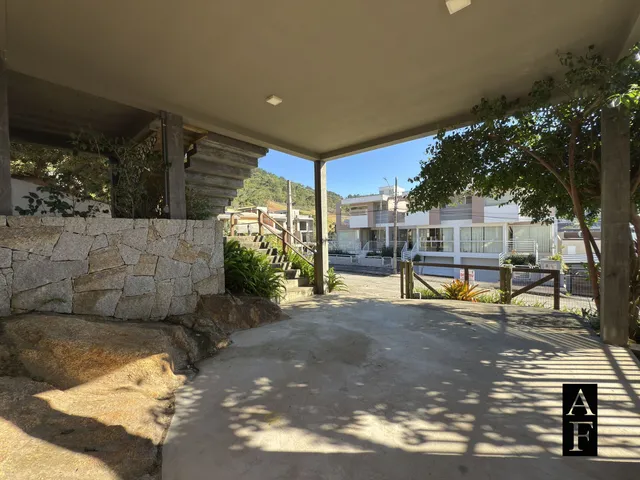Imagem 12: Casa no Centro de Garopaba em Loteamento Panoramico