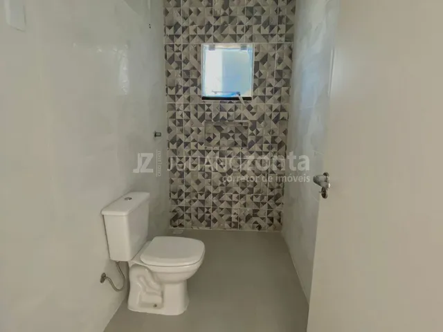 Imagem 2: Apartamento Apartamento com 4 dormitórios